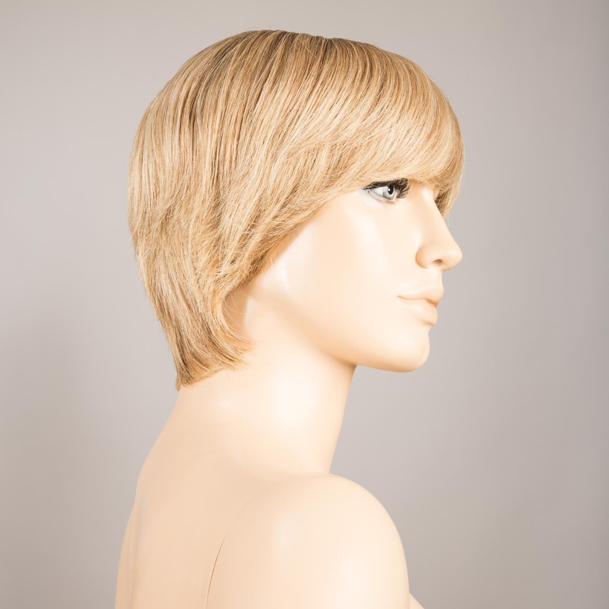 Peruecke award in der Farbe sandyblonderootedbs