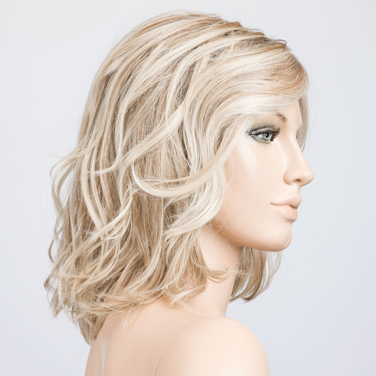 Peruecke delight in der Farbe pearlblonderootedbs