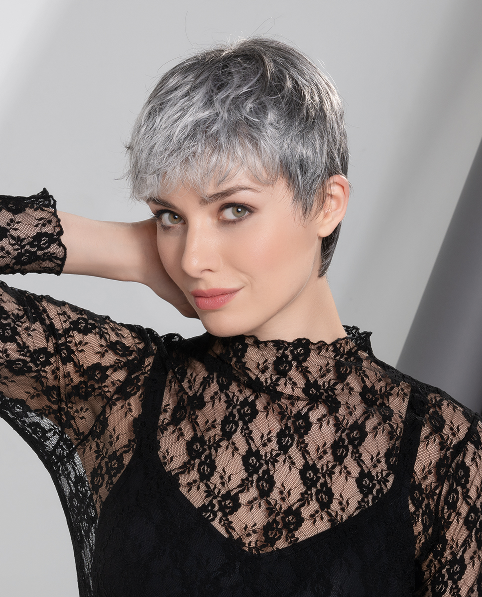 Perücke: Sabbia middle grey mix (by ellen wille)