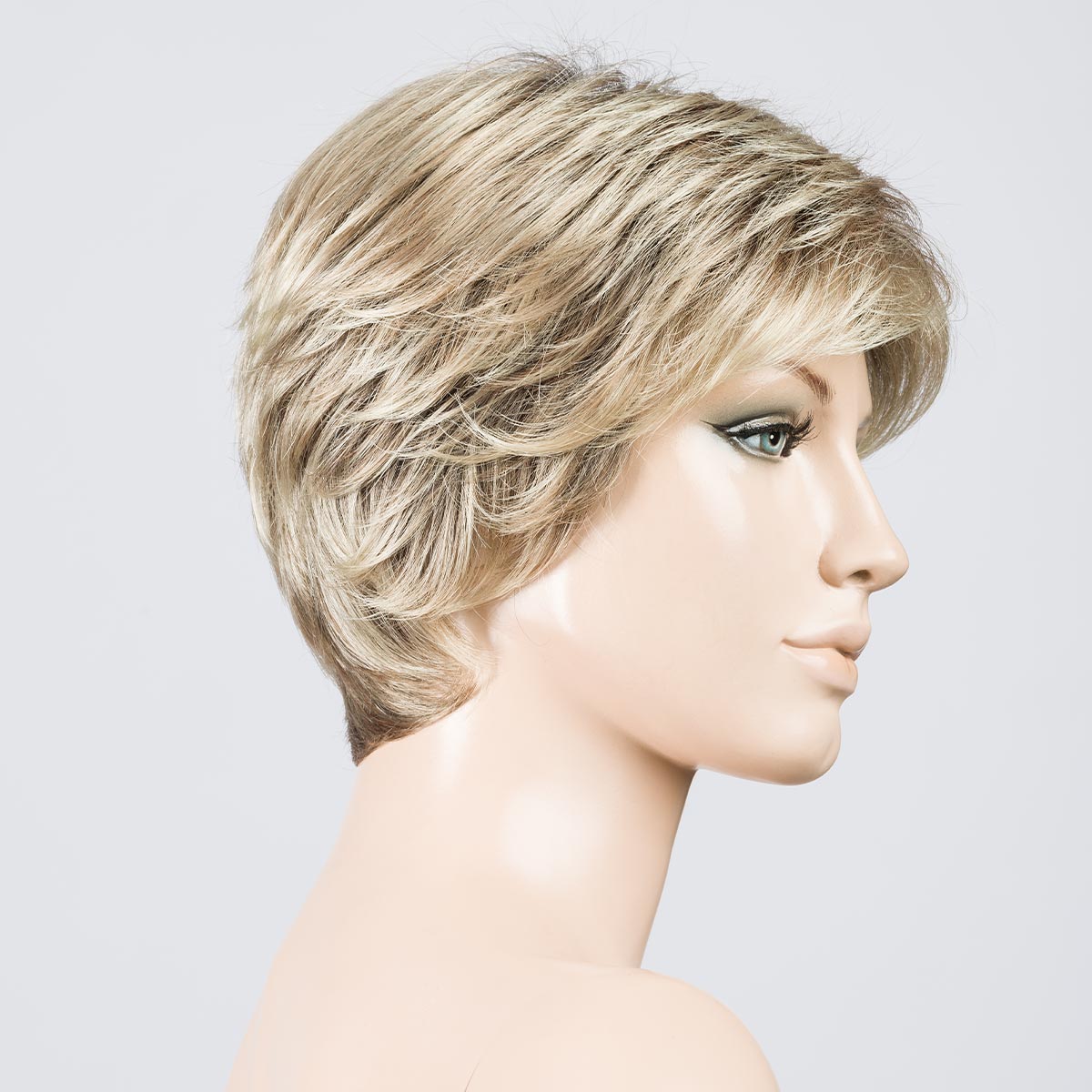 Peruecke estate in der Farbe sandyblonderootedbs