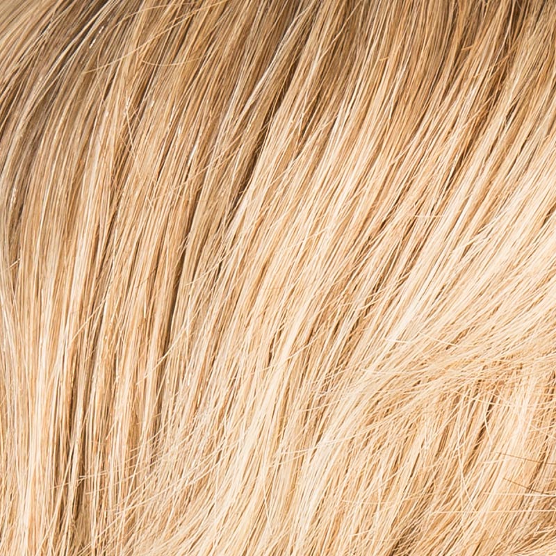 Peruecke award in der Farbe sandyblonderooted