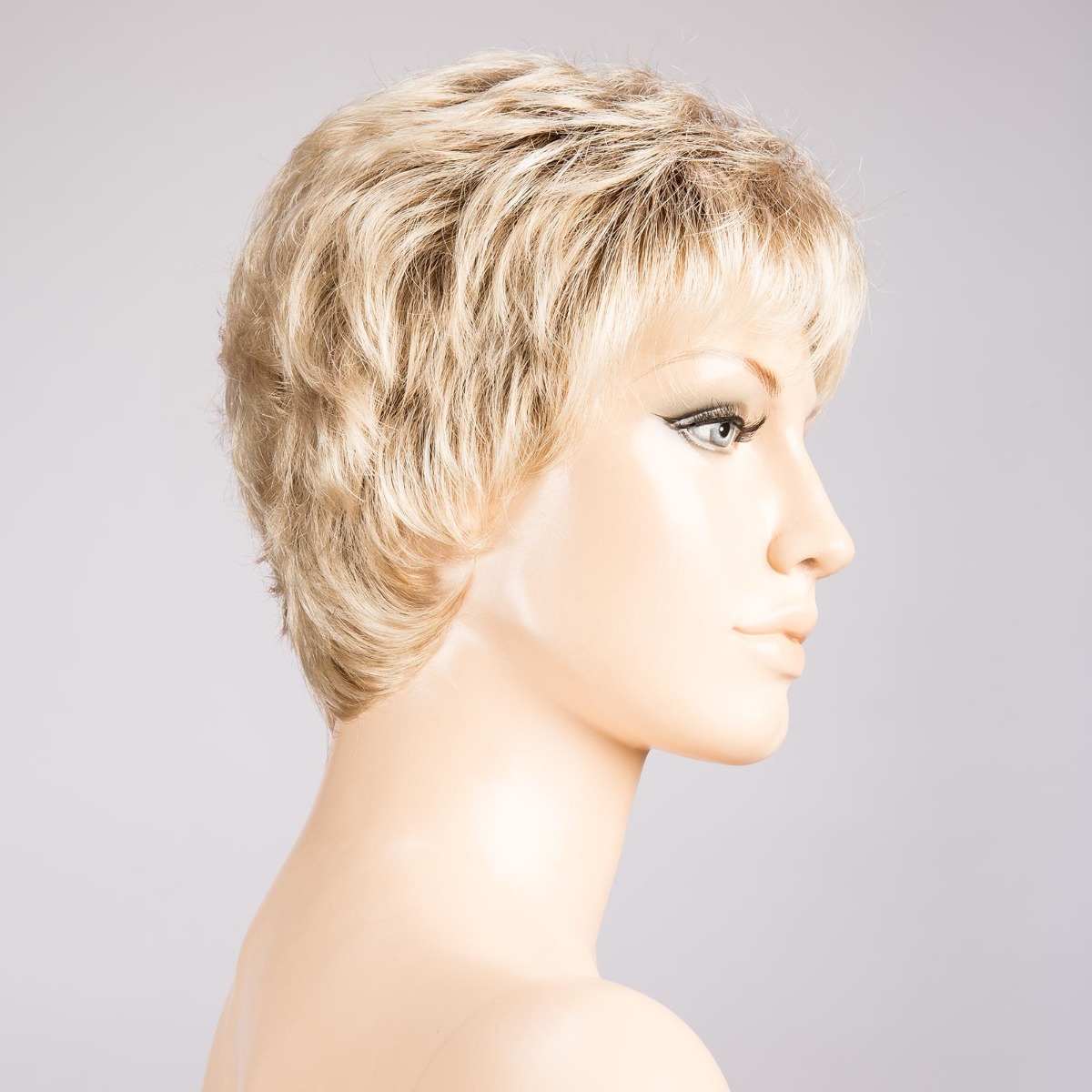 Peruecke foxy in der Farbe sandyblonderootedbs
