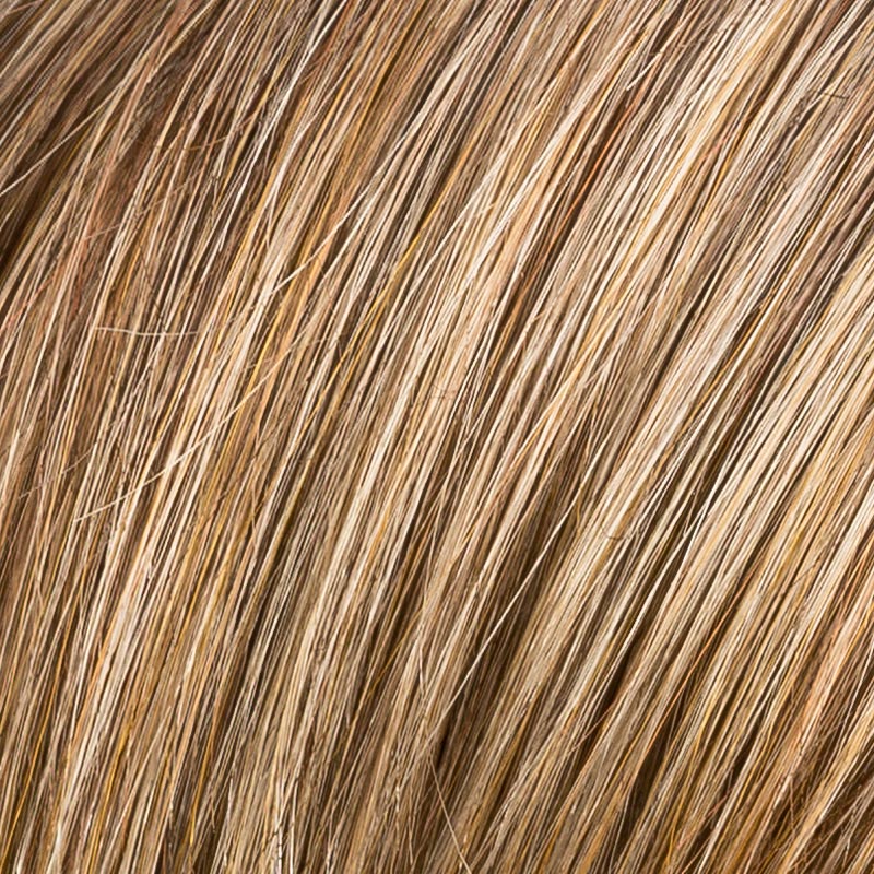 Peruecke french in der Farbe bernsteinrooted