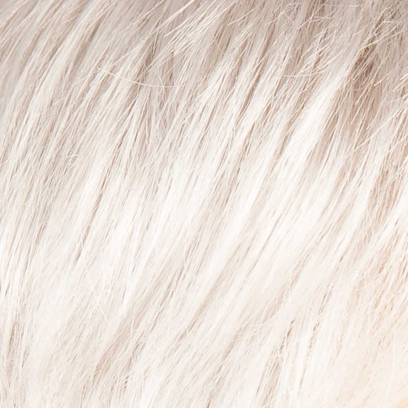 Peruecke ginger in der Farbe whitemix