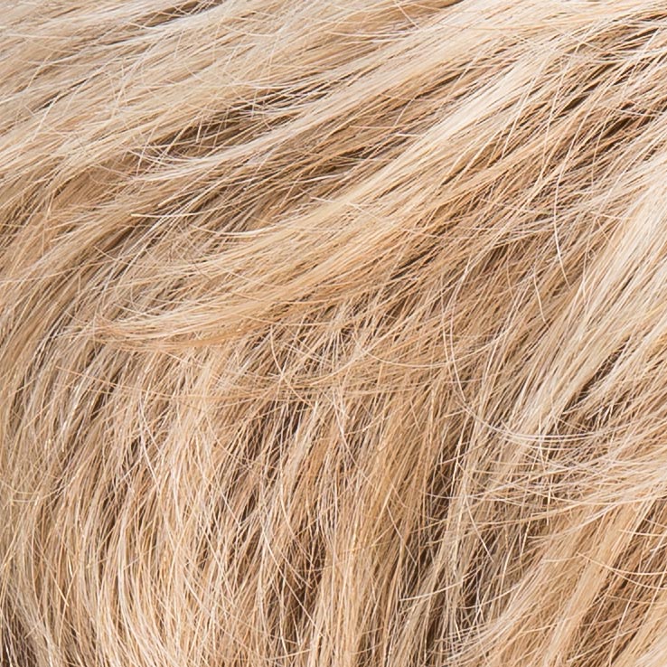 Peruecke encore in der Farbe champagnerooted