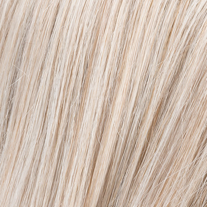 Peruecke taste in der Farbe pearlblonderooted