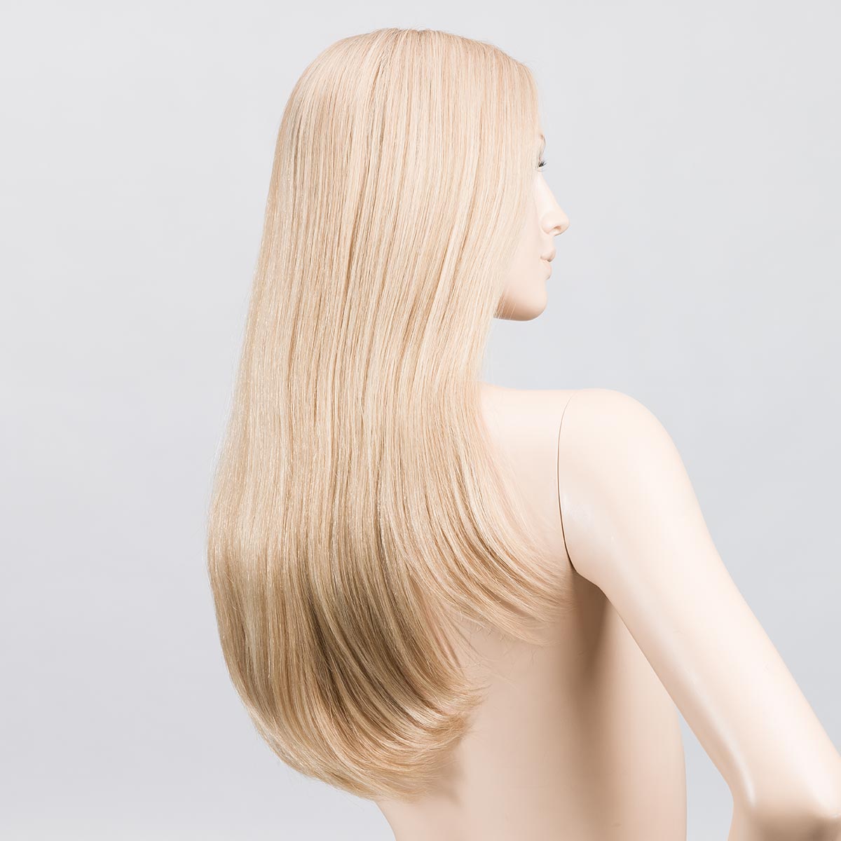 Peruecke diamond in der Farbe sandyblonderootedbs